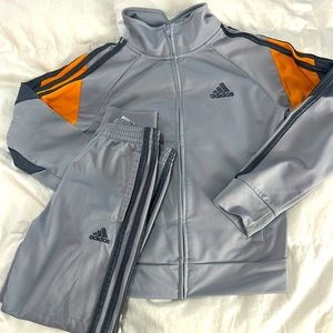 Boys adidas track suit 2 piece set